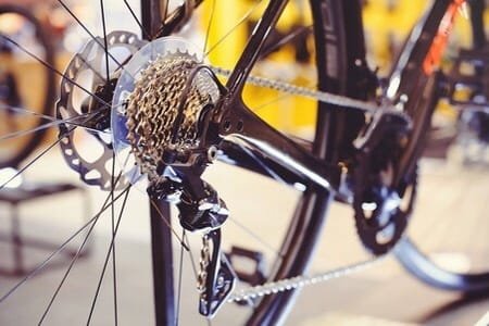 **Bike Maintenance in Rainy Season: Essential Tips for Chains & Brakes** 1 WPS图片1 **Bike Maintenance in Rainy Season: Essential Tips for Chains & Brakes**
